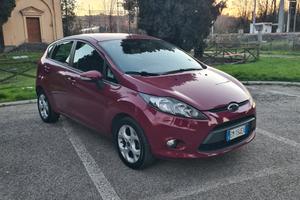 Ford Fiesta 1.2 benzina 2012 km 110.000 gioiello