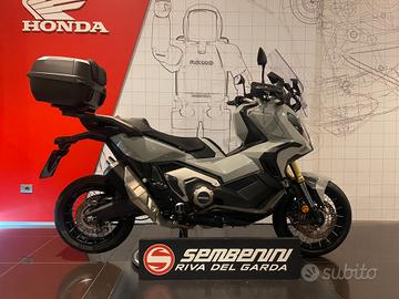 Honda X-ADV 750 Mud Grey 2022