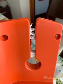 Apparecchiattura per chiudere i sacchetti