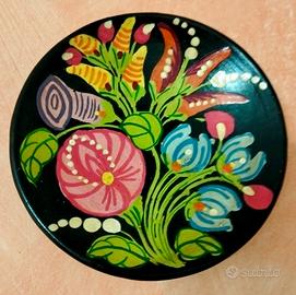 Piatto da parete in terracotta