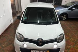 RENAULT TWINGO ANNO 2019 1.0 BENZINA 88.000KM 