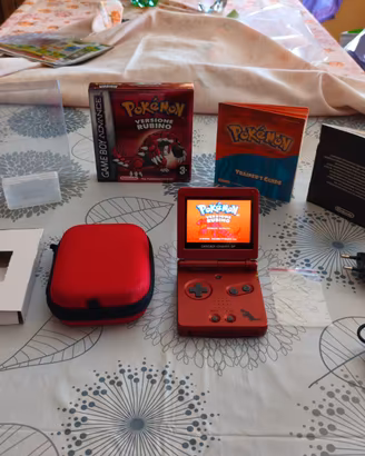 Gameboy Advance SP display IPS + Pokemon Rubino