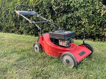 TOSAERBA A TRAZIONE TAGLIANDATO