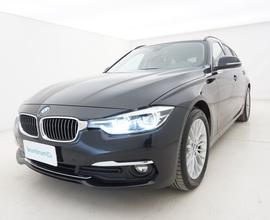 BMW Serie 3 318d Touring Luxury BR215844 2.0 Diese