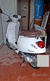 Vespa primavera 50