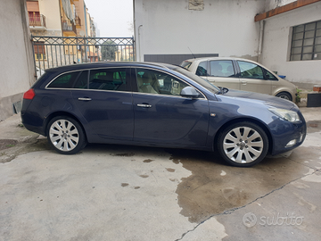 Opel Insignia diesel sport tourer 2.0 160cv cosmo