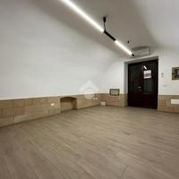 3 LOCALI A SANTERAMO IN COLLE