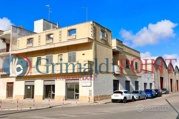 Locale commerciale a Lecce