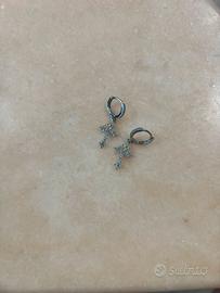 Orecchini croce brillanti
