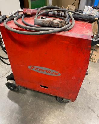 Saldatrice filo Fronius 8-300A