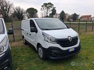 RENAULT TRAFIC DOPPIA PORTA LATERALE SCORREVOLE