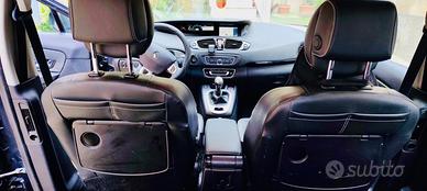 Renault Scenic x mode 1500 110 CV.