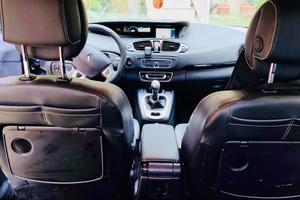 Renault Scenic x mode 1500 110 CV.