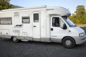 Camper Semintegrale Laika Kreos 3009 – 2006
