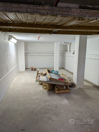 Garage Albenga zona mare