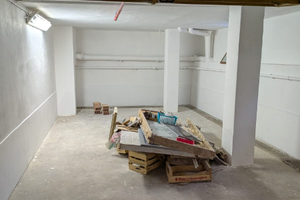 Garage Albenga zona mare