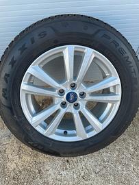 Cerchi completi di gomme invernali 17”x5 Ford