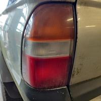 Fanale posteriore sx MITSUBISHI L200 del 2000