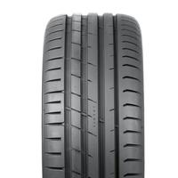 225 35 19 Gomme Estive Nokian VW Golf 225 35R19