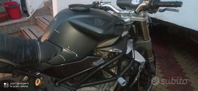 mv agusta brutale 750