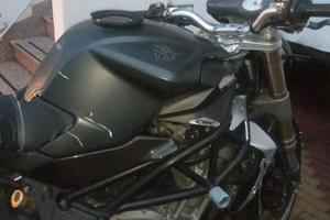 mv agusta brutale 750
