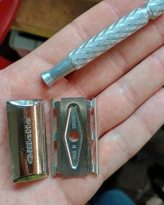 Rasoio di sicurezza Gillette 