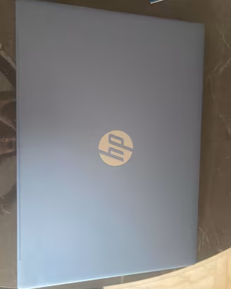 HP OmniBook 5 16" (Intel Core Ultra 7 / 16GB RAM)