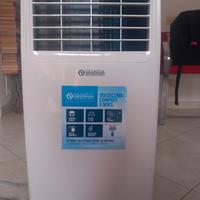 Climatizzatore compatto portatile. Multifunzionali