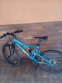 bicicletta Rockrider MTB