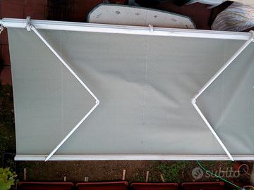 tenda da sole con cassonetto a braccia 