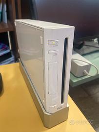 Nintendo Wii + Wii2HDMI + 64GB + 5 Giochi