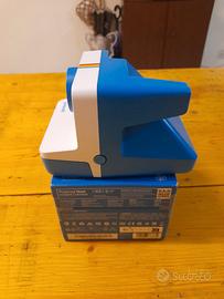 Polaroid Now instant camera