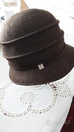Cappello in lana molto caldo 