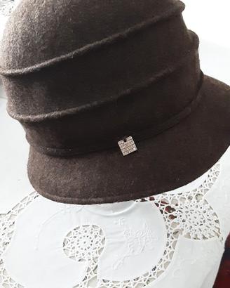 Cappello in lana molto caldo 