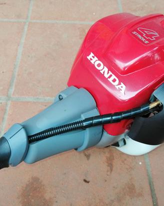 Decespugliatore honda ums 425
