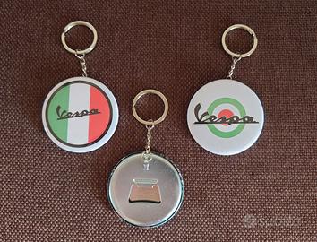 portachiavi con apribottiglie Vespa 