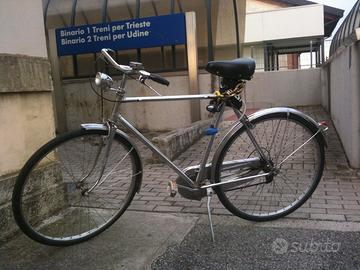 Bici vintage in acciaio cromato