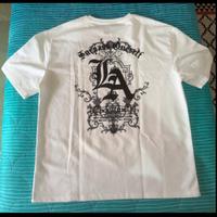 T-shirt taglia L