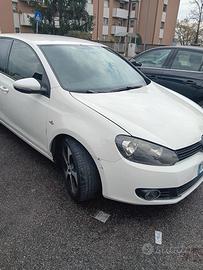 VOLKSWAGEN Golf 2.0 TDI 140CV DPF 4m. 5p. Highline