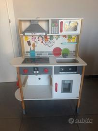 cucina giocattolo