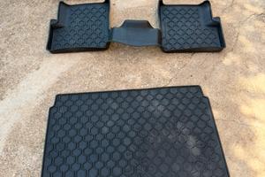 Tappetini GOMMA ORIGINALI JEEP Renegade + Vasca ba