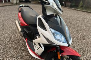 Kymco super 8 125 - Anno 2011