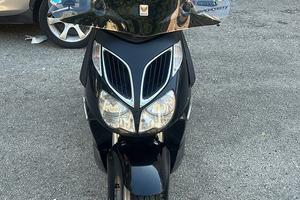 Aprilia Sportcity 200