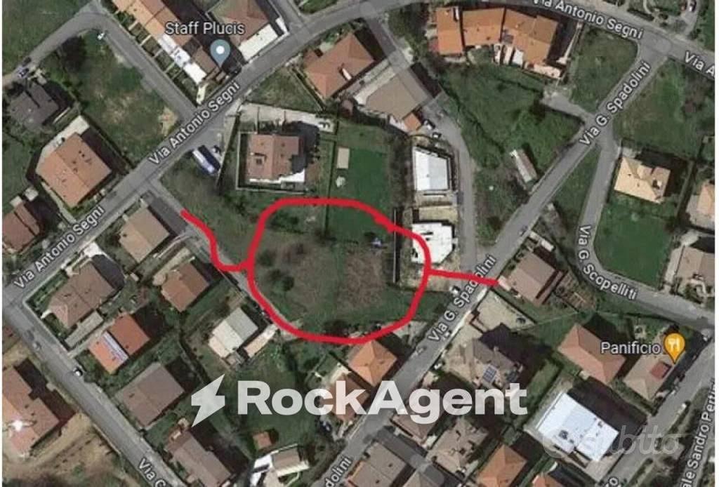 Terreno di 1000 m² a Girifalco - Vista 3