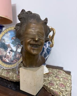 Scultura/Busto artistico raffigurante dea bendata