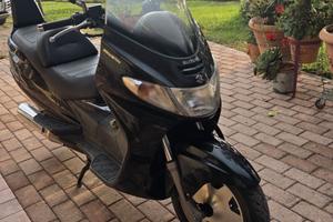 SCOTER SUZUKI BURGMAN  400