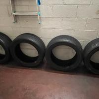 Pneumatici Pirelli PZero 255 45 19