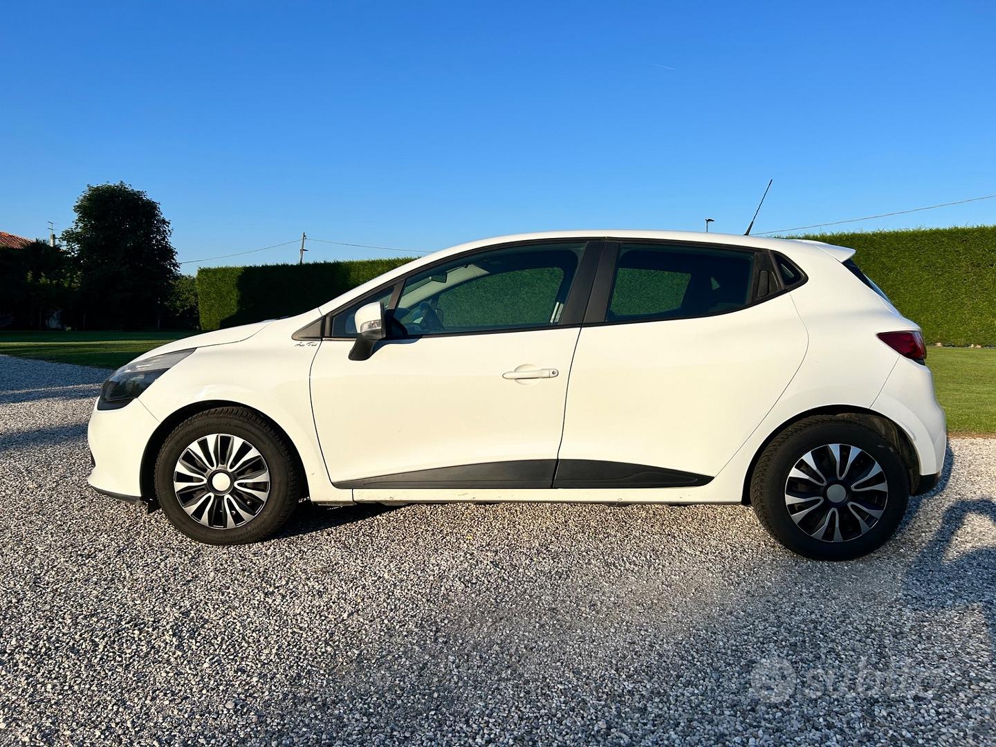 Renault Clio 2013 photo 4