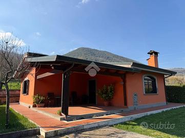 VILLA SINGOLA A MONTELANICO