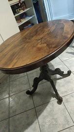 Tavolo ovale antiquariato